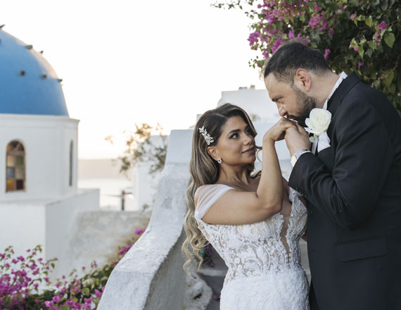 santorini-andromeda-elopement-wedding-greece